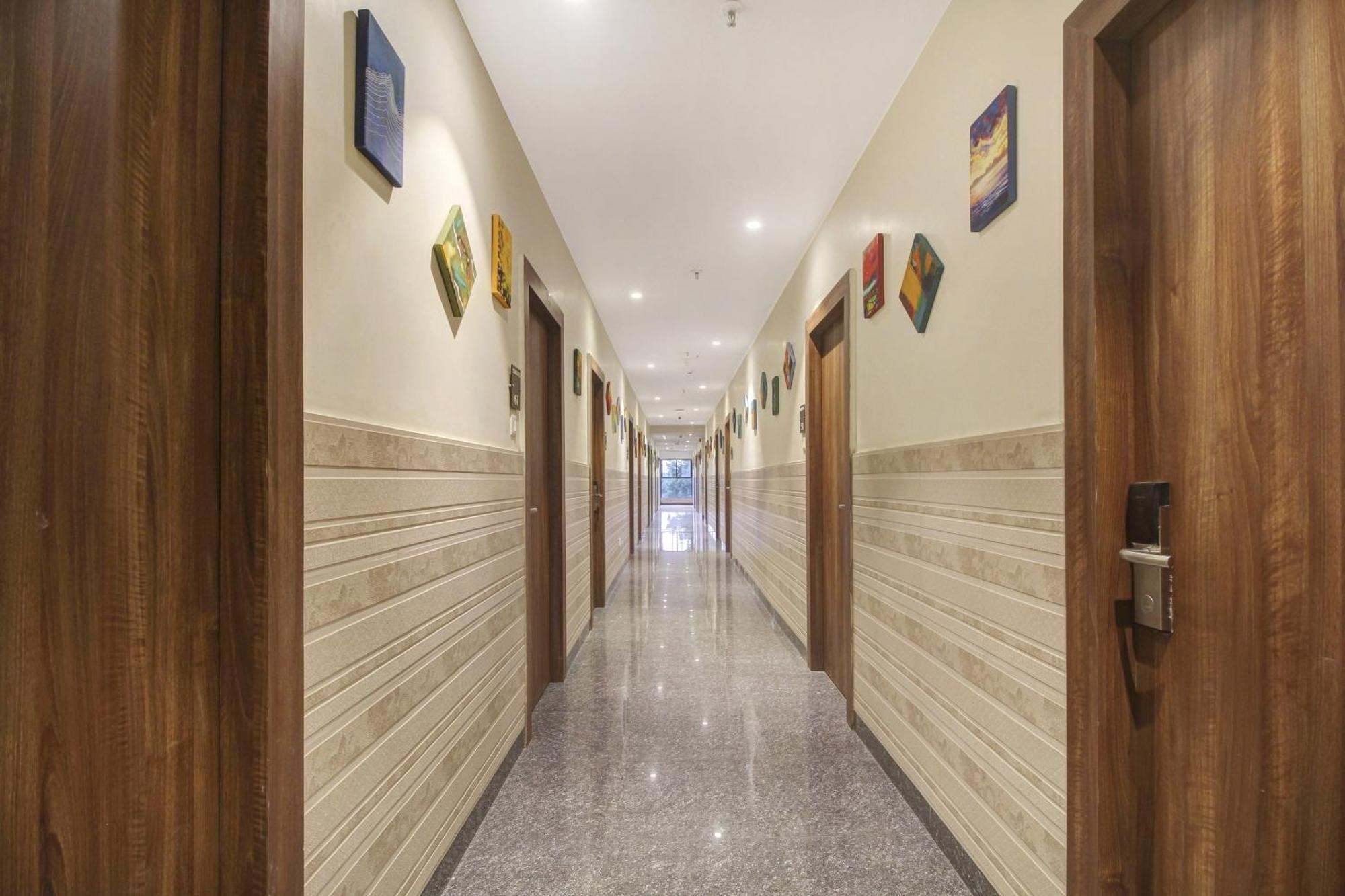 Townhouse Oak Sohotel Haora Exterior foto